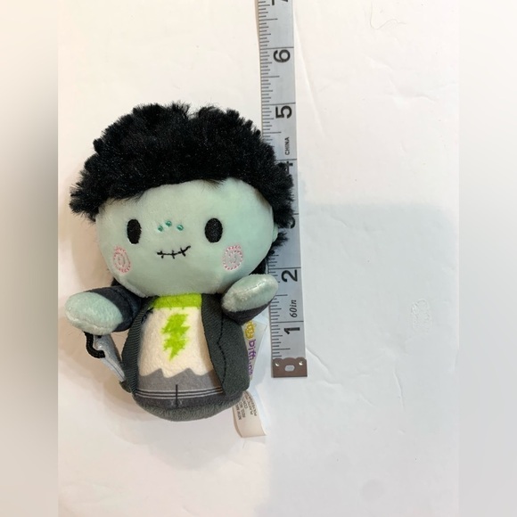 Hallmark Itty Bittys - Monster Halloween Plush Toy with Sound - Picture 2 of 7